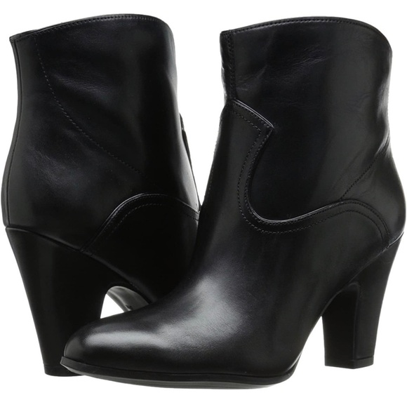 NEW Nine West Quarrel Western Cowboy Black Leather Heeled Ankle Boot - Picture 2 of 8